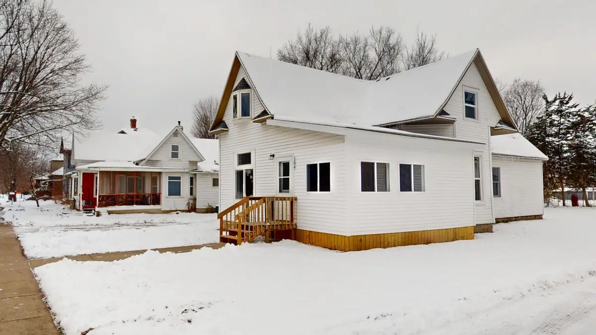 104 W 5th Street, Cochrane, WI 54622 - Image #1
