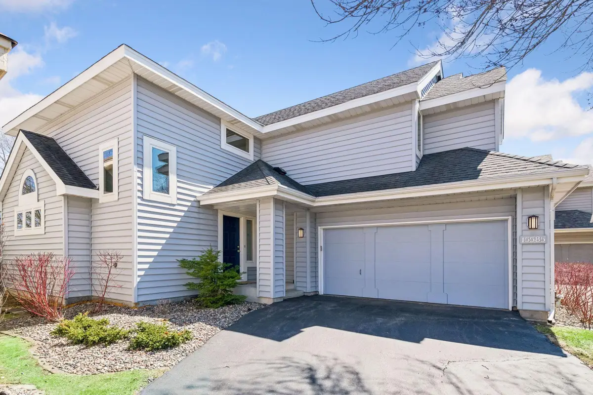 15585 17th Place N, Plymouth, MN 55447 - #1