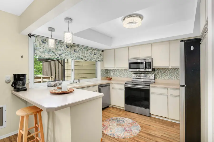 37 Birnamwood Drive, Burnsville, MN 55337 - #2