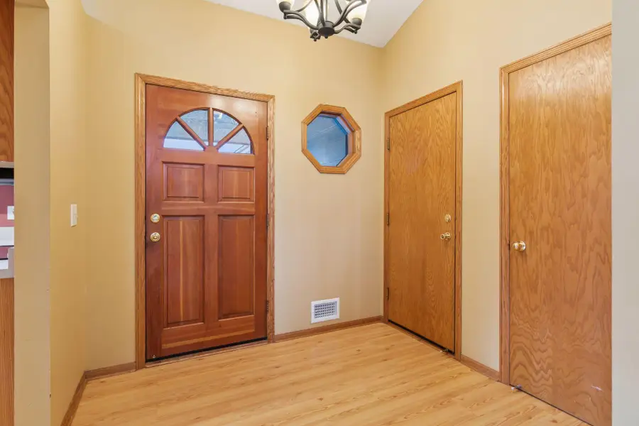 13391 Zarthan Circle, Savage, MN 55378 - Image #2