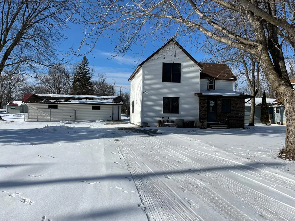 221 Main Street, Currie, MN 56123 - #1