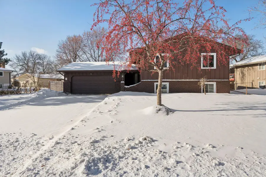 7733 Hampshire Avenue N, Minneapolis, MN 55445 - Image #2