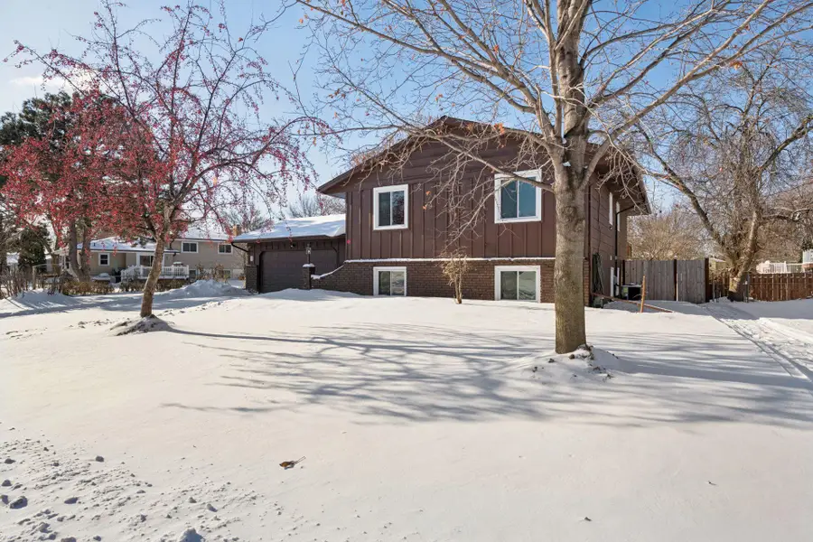 7733 Hampshire Avenue N, Minneapolis, MN 55445 - Image #3