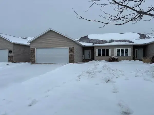 626 43rd Avenue S, Moorhead, MN 56560