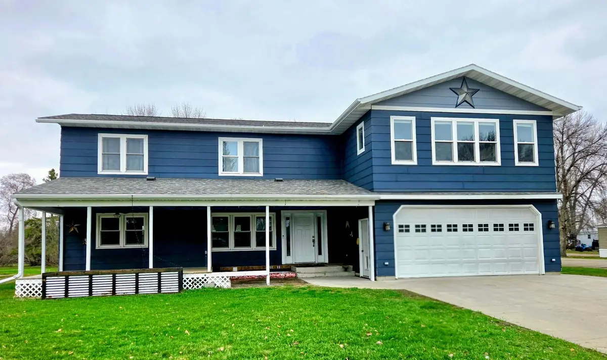 811 1st Avenue E, Ada, MN 56510 - #1