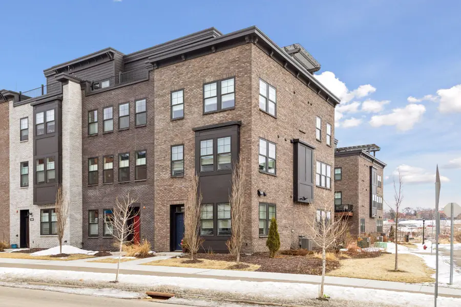 850 Mount Curve Boulevard #L, Saint Paul, MN 55116 - #2