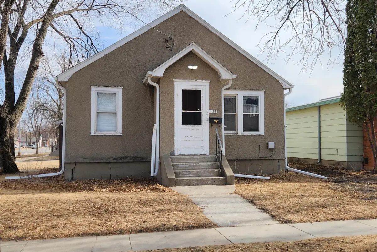 735 14th Street N, Fargo, ND 58102 - #1