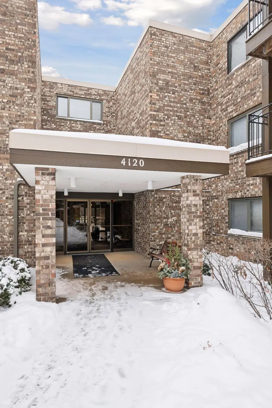 4120 Parklawn Avenue #228, Minneapolis, MN 55435 - Image #2