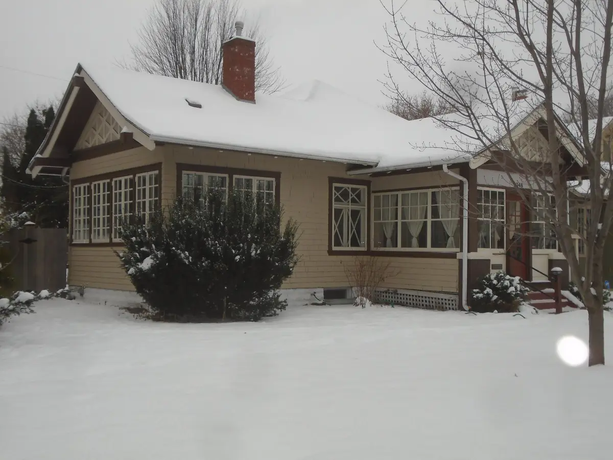 1048 Linwood Avenue, Saint Paul, MN 55105 - #1