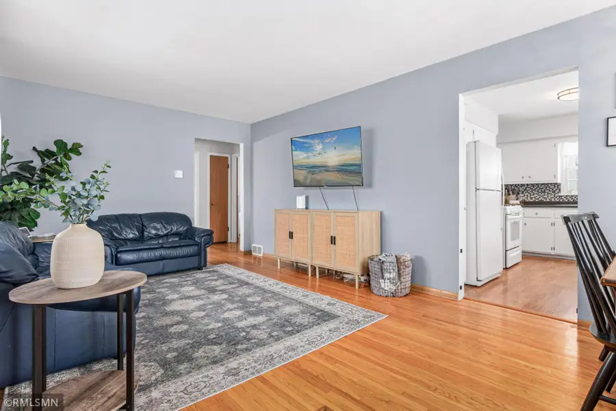 4212 6th Street Ne, Minneapolis, MN 55421 - Image #2