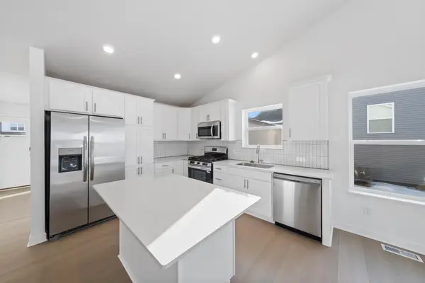 158 Ridgeview Lane, Elko New Market, MN 55054