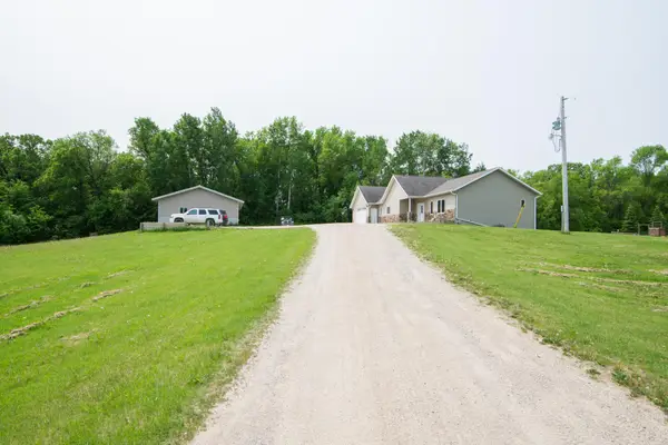 11905 Hunter Drive, Lake Park, MN 56554