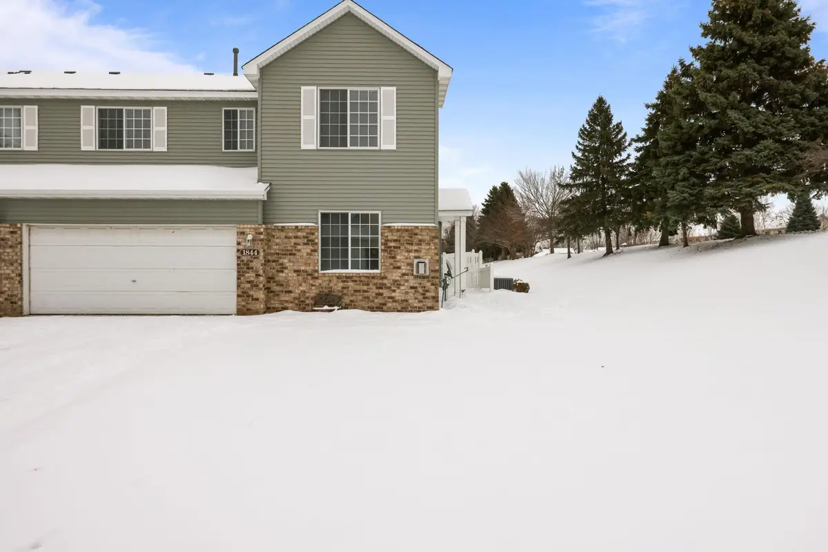 1844 Mockingbird Avenue, Shakopee, MN 55379 - #1