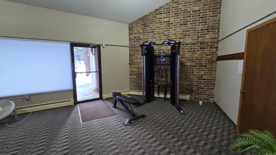 35 Nathan Lane N #114, Minneapolis, MN 55441 - Image #3