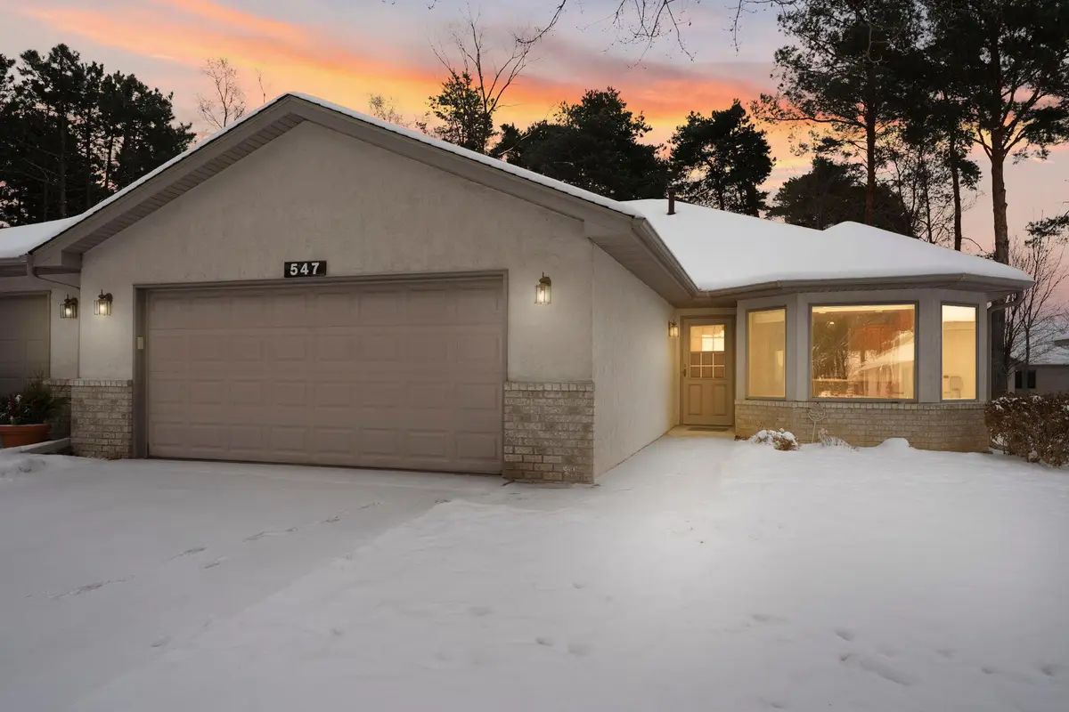 547 Woodside Court, Shakopee, MN 55379 - #1