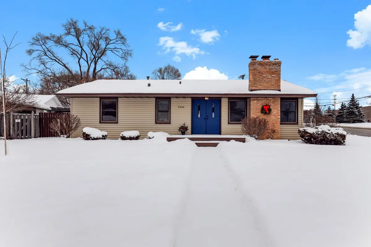 2300 W 95th Street, Minneapolis, MN 55431 - Image #1