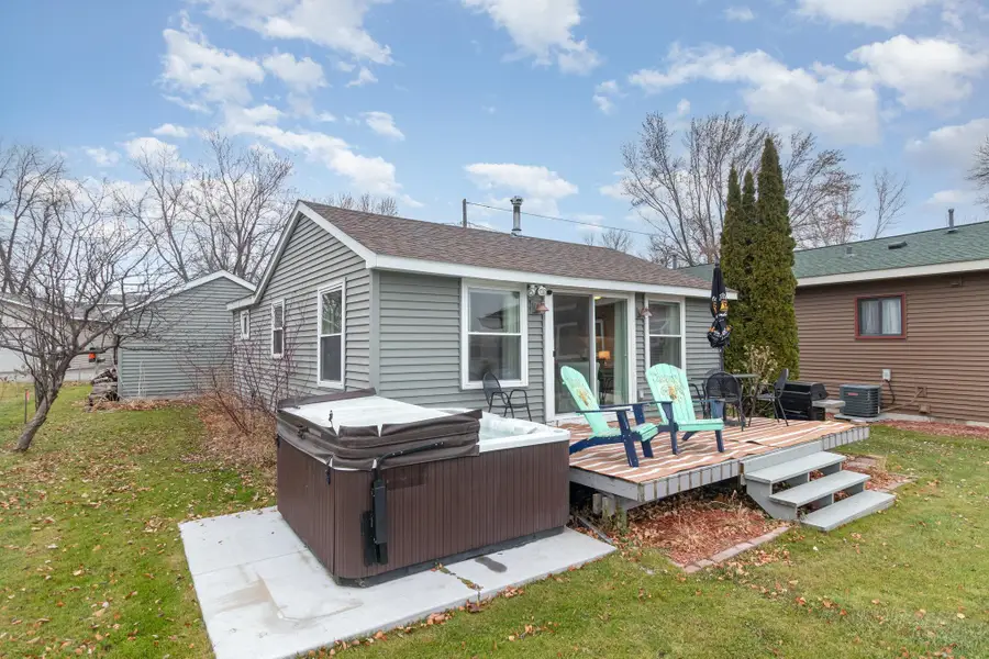 735 Woodland Drive Se, Forest Lake, MN 55025 - #3