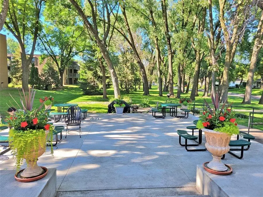 2800 Hamline Avenue N #332, Roseville, MN 55113 - Image #3