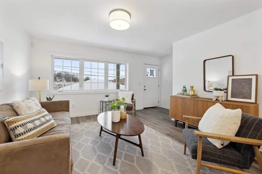 2028 James Avenue N #2, Minneapolis, MN 55411 - #3