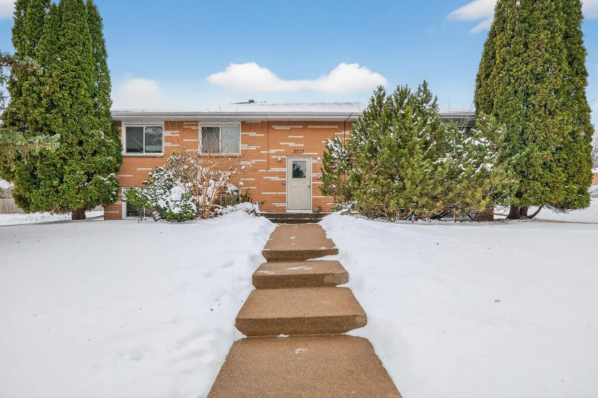 2717 Virginia Avenue N, Crystal, MN 55427 - Image #1