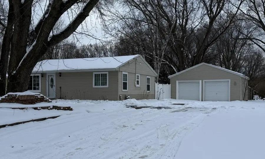 17225 11th Avenue N, Minneapolis, MN 55447 - Image #2