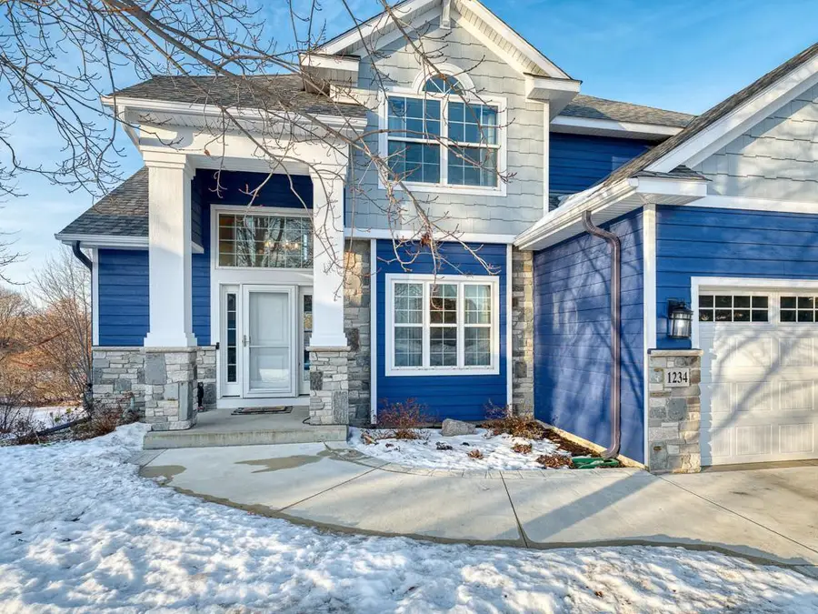 1234 N Windmill Creek, Waconia, MN 55387 - Image #2