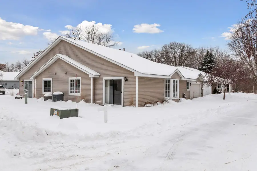 1866 Granite Avenue N, Oakdale, MN 55128 - Image #3