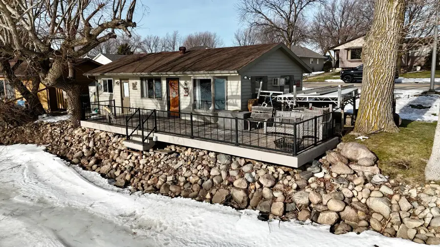1111 W Lake Avenue, Worthington, MN 56187 - #2
