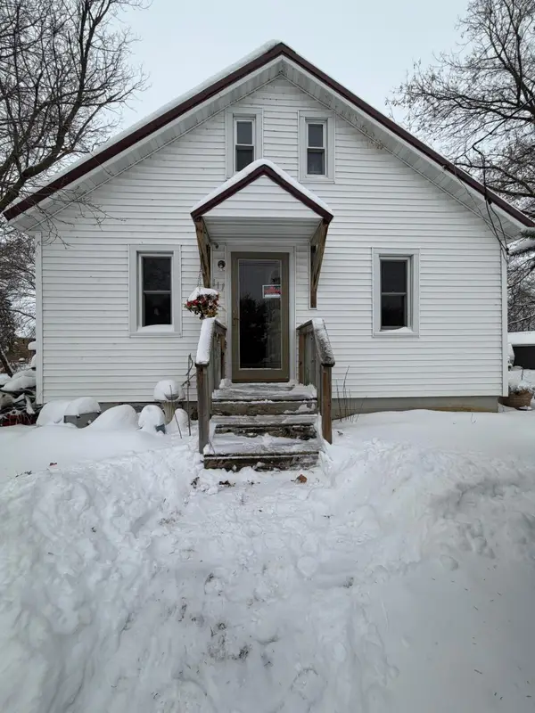 111 2nd Avenue N, Pease, MN 56363