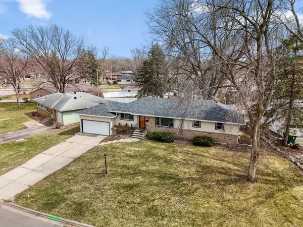 4080 Jersey Avenue N, Crystal, MN 55427
