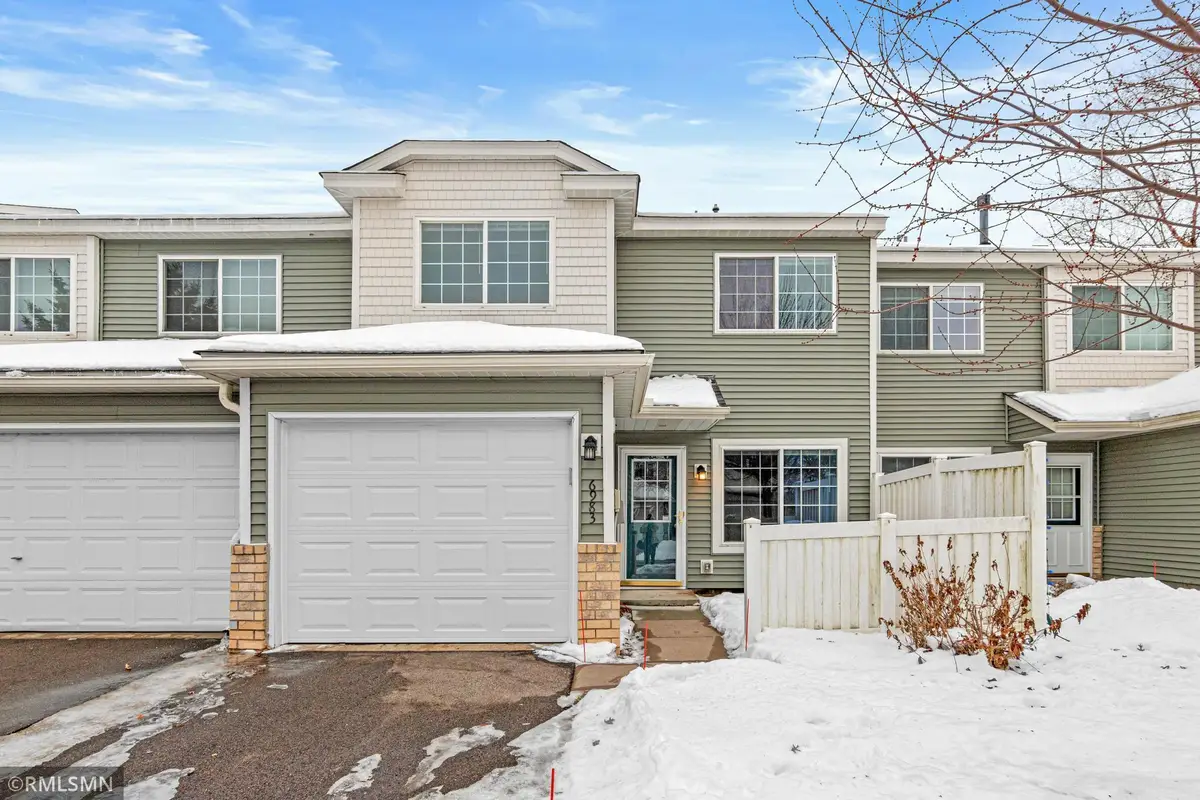 6983 21st Street N, Oakdale, MN 55128 - Image #1