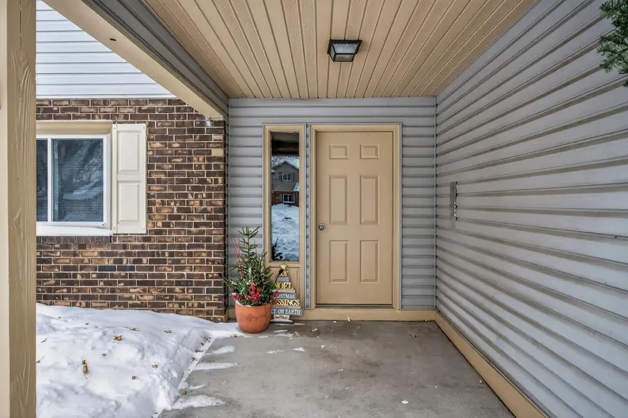 4339 Buckingham Court #1106, Saint Paul, MN 55127 - #2