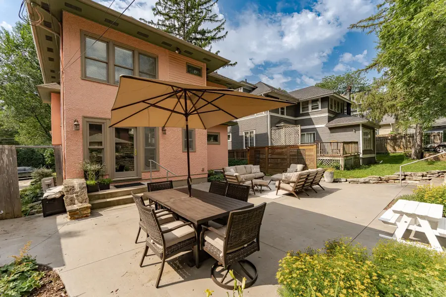 811 6th Street Sw, Rochester, MN 55902 - #2