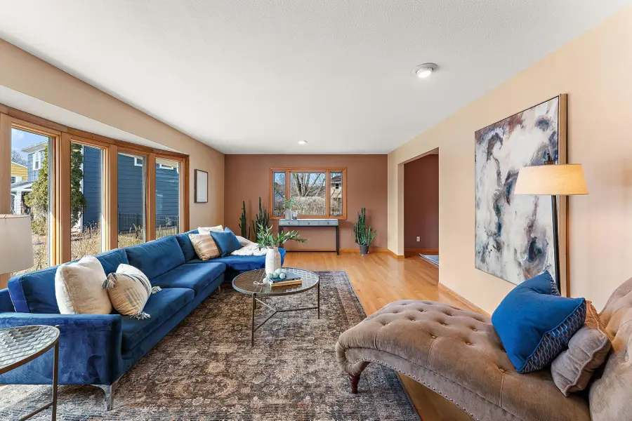 953 Lydia Avenue W, Roseville, MN 55113 - #3