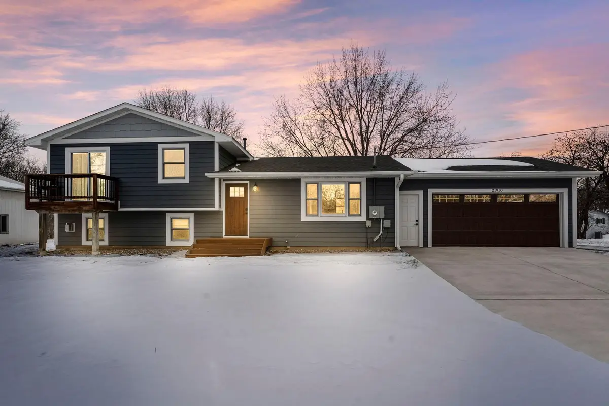 21910 Territorial Road, Rogers, MN 55374 - #1