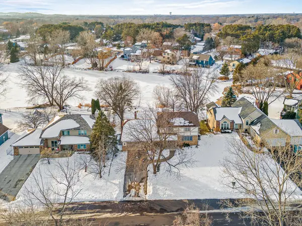 5815 Turtle Lake Road, Shoreview, MN 55126