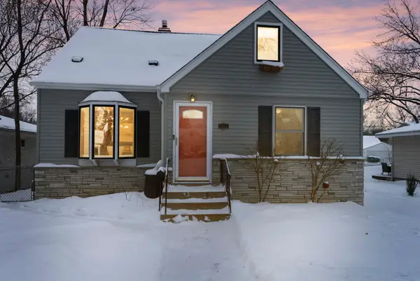 3132 Nevada Avenue S, Saint Louis Park, MN 55426