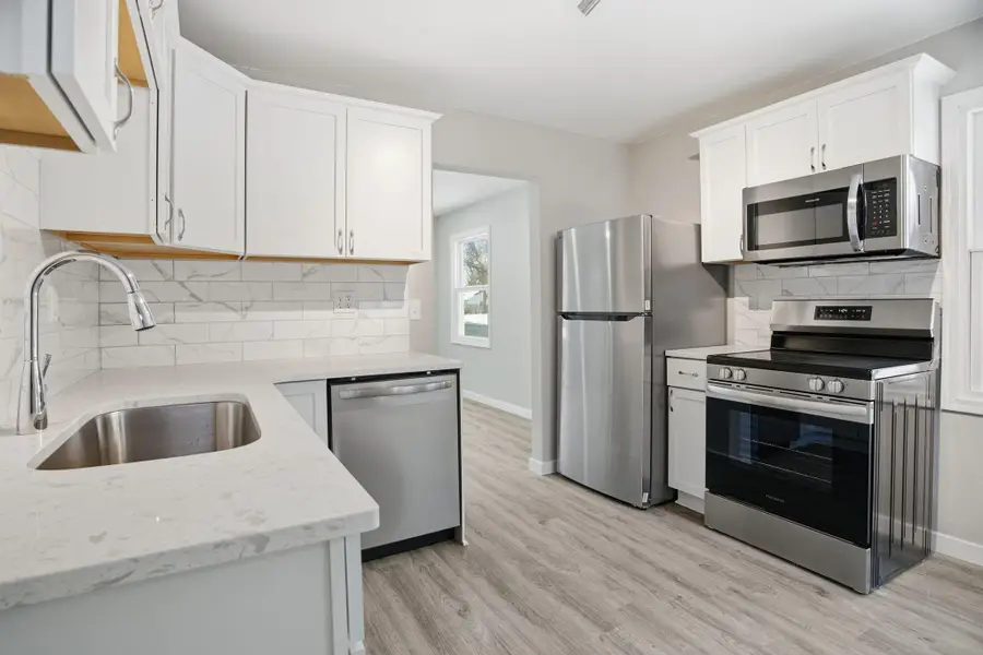 1008 W 89th Street, Minneapolis, MN 55420 - Image #2