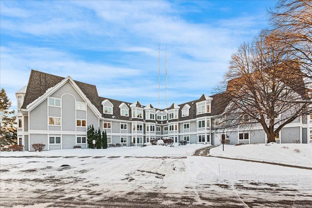 4035 Victoria Street N #110, Shoreview, MN 55126 - #1