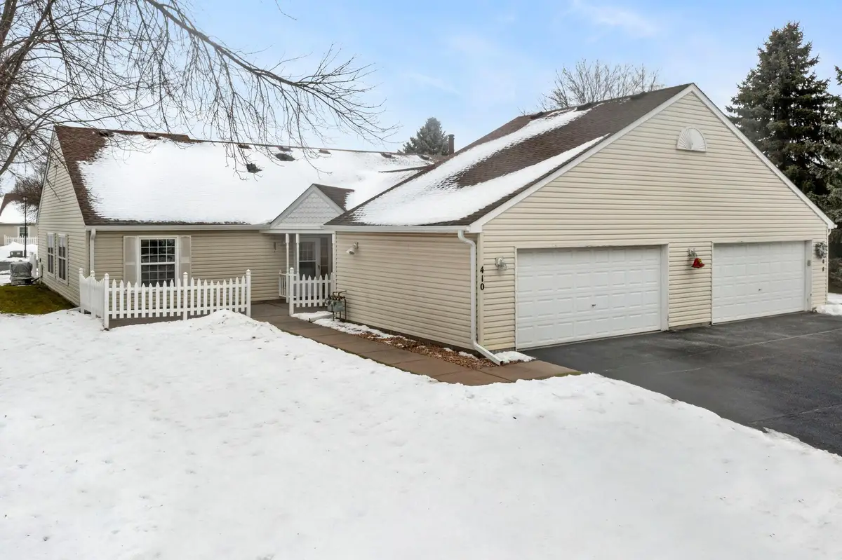 410 Sarazin Street, Shakopee, MN 55379 - #1