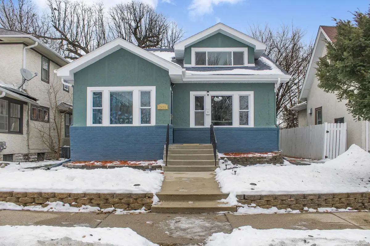 3430 Humboldt Avenue N, Minneapolis, MN 55412 - #1