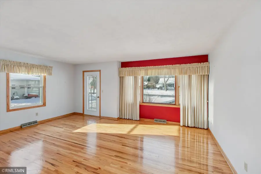 415 9th Street N, Cannon Falls, MN 55009 - Image #2