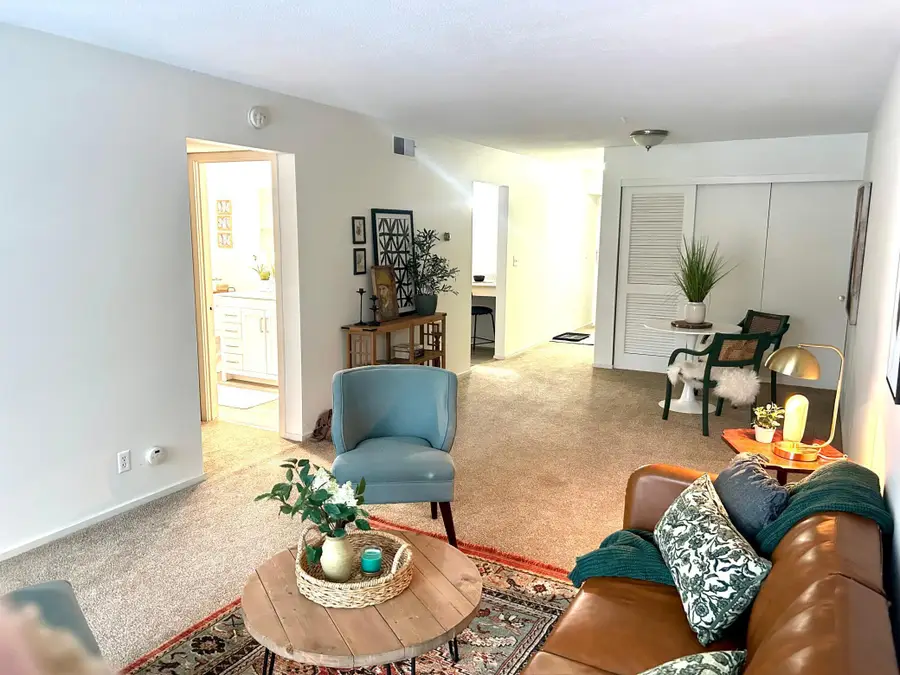 6423 Colony Way #3L, Minneapolis, MN 55435 - Image #3