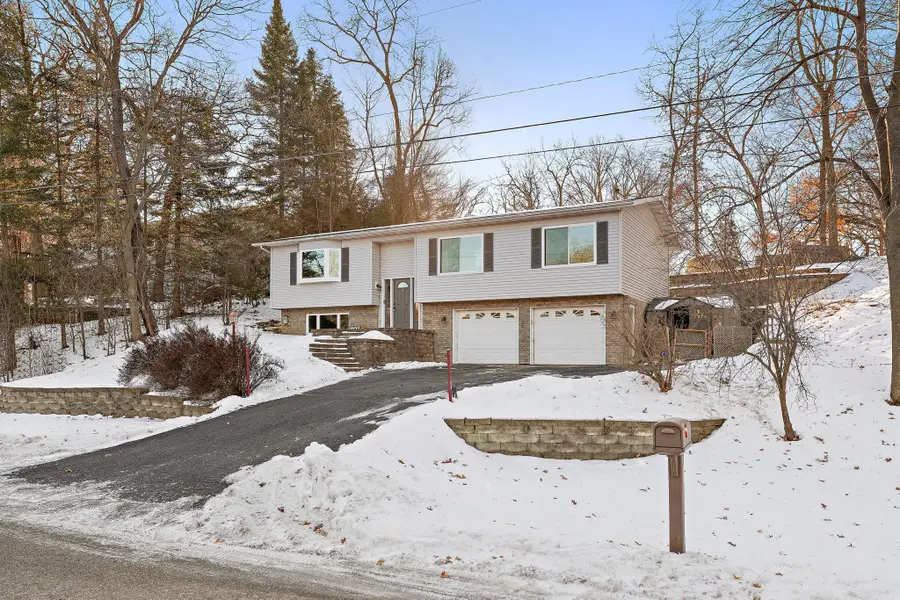 402 25th Street Sw, Rochester, MN 55902 - #2