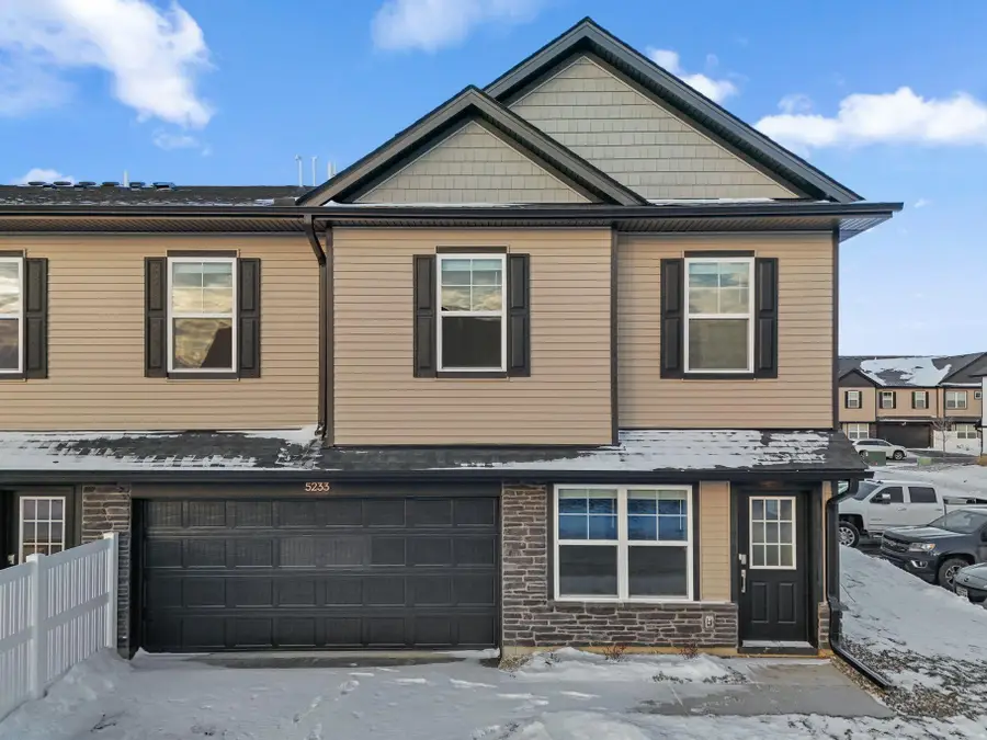 5233 Long Pointe Pass, Woodbury, MN 55129 - Image #2