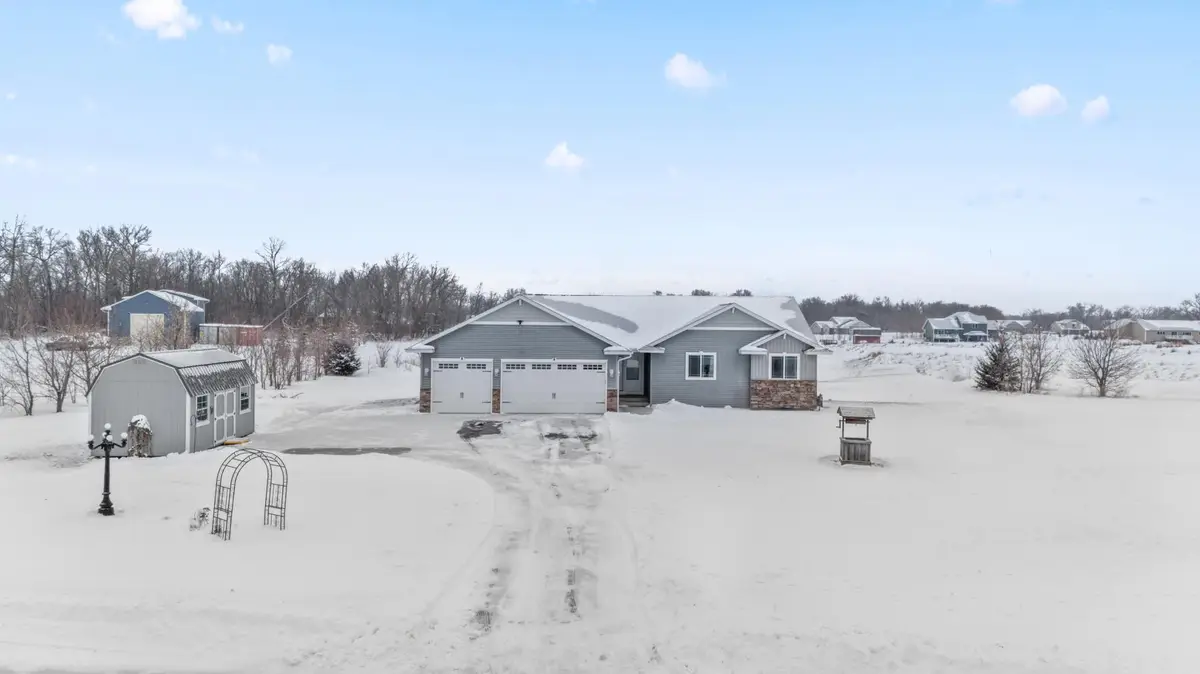 15336 290th Avenue Nw, Zimmerman, MN 55398 - Image #1