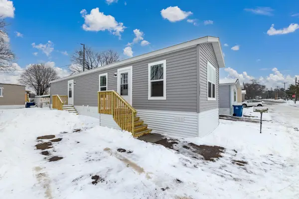 1267 Onondaga Street Ne, Fridley, MN 55432