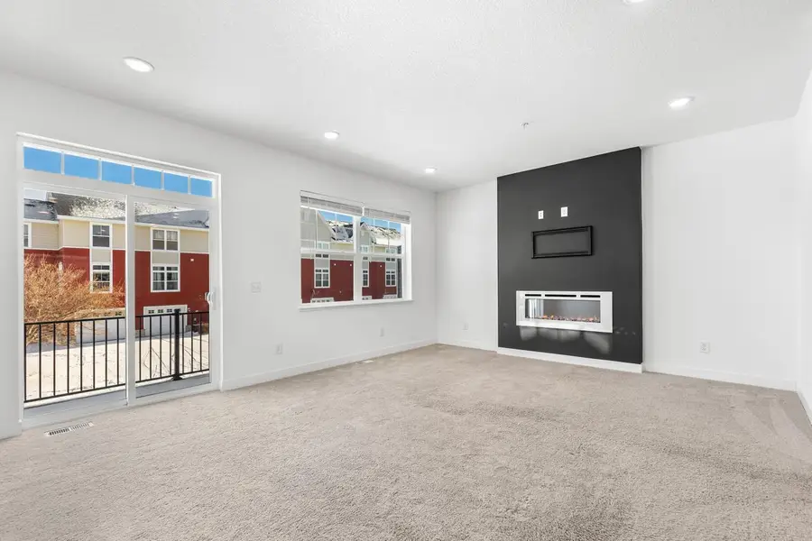 3141 Clover Ridge Drive, Chaska, MN 55318 - Image #2