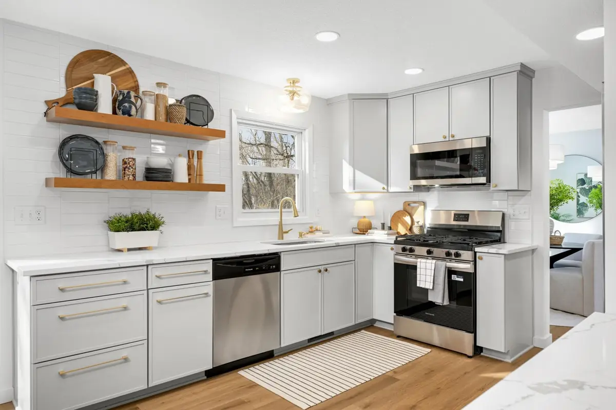 3835 Harbor Lane N, Minneapolis, MN 55446 - Image #1