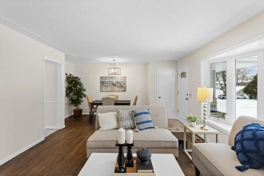 3933 Edgewood Avenue N, Minneapolis, MN 55427 - Image #3